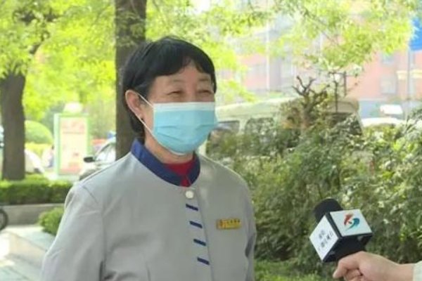 河南周口女子误将7万现金当垃圾扔掉，这件事给予我们什么警示？