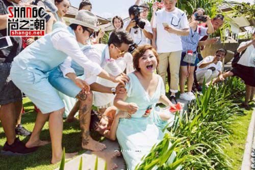 东北婚礼门的事件概况