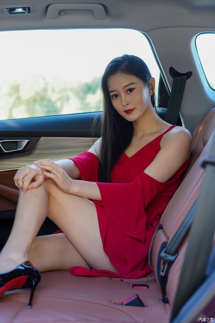 不容错过的红裙诱惑，佳人，瑞虎8PLUS，京都之间的“三角恋”