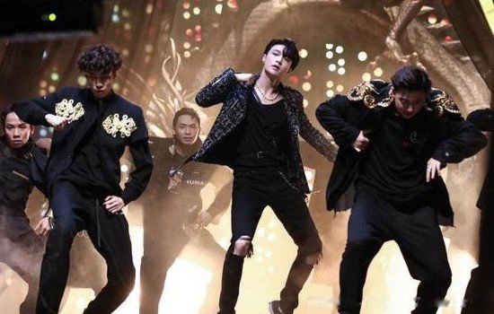 韩庚和王一博什么关系