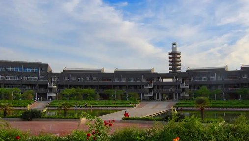 二本学校降分录取