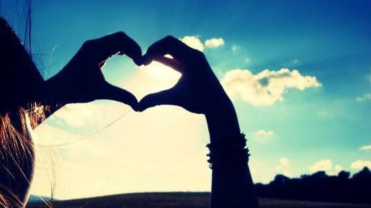 暗恋一个人很长时间是种什么样的感受？