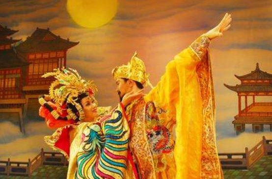 长恨歌最经典的是哪几句？