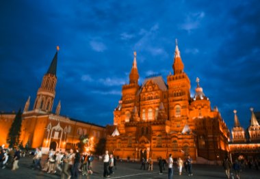 俄罗斯1万亿卢布购买遭制裁公司股票，此举给市民增强了怎样的信心？