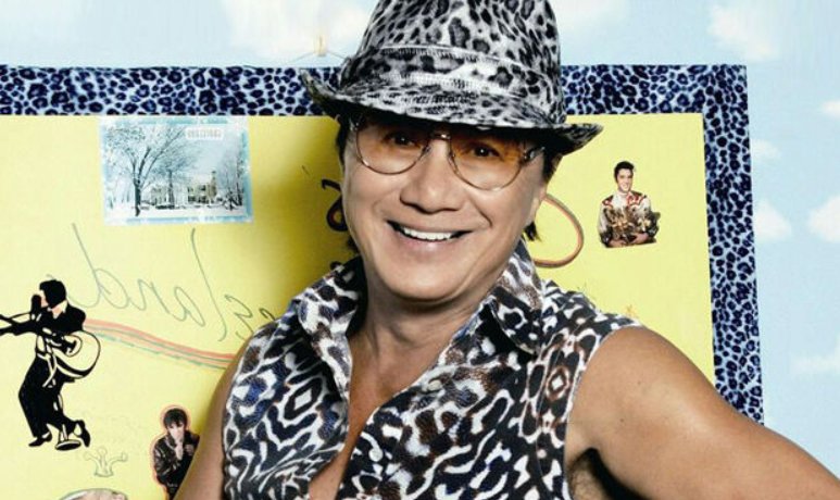 《笑傲江湖》中有一首歌歌词是沧海笑，这个歌名是叫什么？