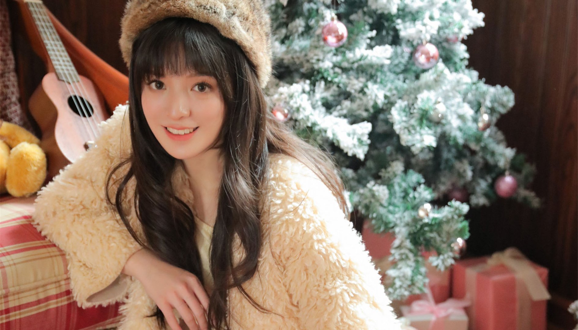 三十岁的女人，你还会戴可爱的发卡吗？