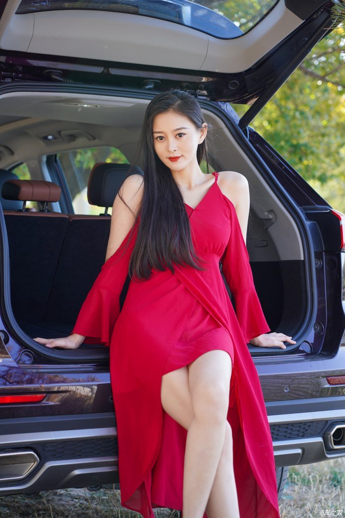 不容错过的红裙诱惑，佳人，瑞虎8PLUS，京都之间的“三角恋”