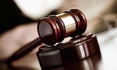 西安警方回应男子街头被殴打，这件事具体是怎么回事？