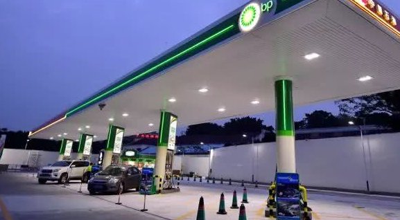 到油站开加油卡，是中油BP的好还是中石化的好？