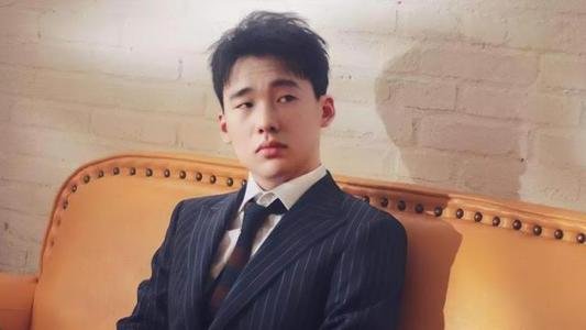 张雨霏要用四枚奖牌召唤郭麒麟,郭麒麟是如何回应的?