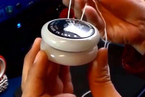 悠悠球招式名称，只要名称哦！