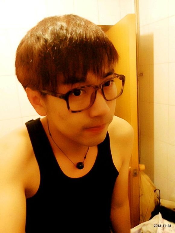 琥珀男孩的介绍