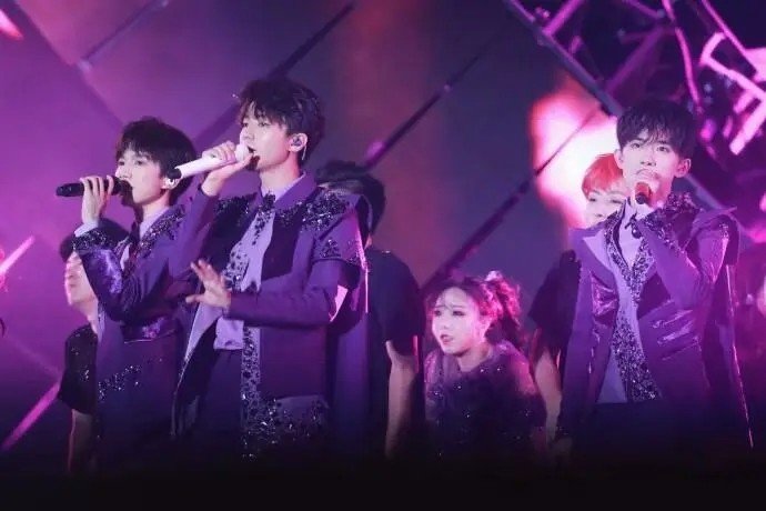 tfboys校园巡回演唱会有哪些学校