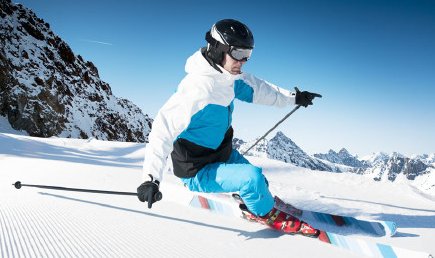 第一届冬奥会是什么时候举行的？举办地点是哪里？