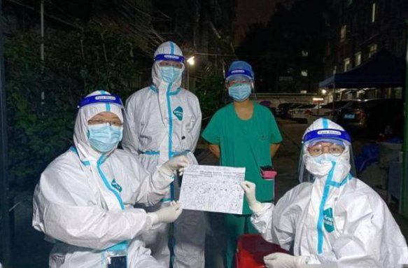 男子抗疫去世40天，家人不敢告诉脑梗父亲，这名男子为抗疫付出了什么？