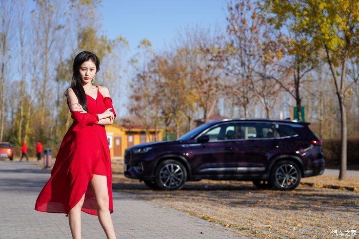 不容错过的红裙诱惑，佳人，瑞虎8PLUS，京都之间的“三角恋”