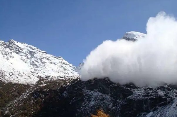 世界第八高峰马纳斯鲁峰多处雪崩,雪崩到底有多危险?可以如何规避?