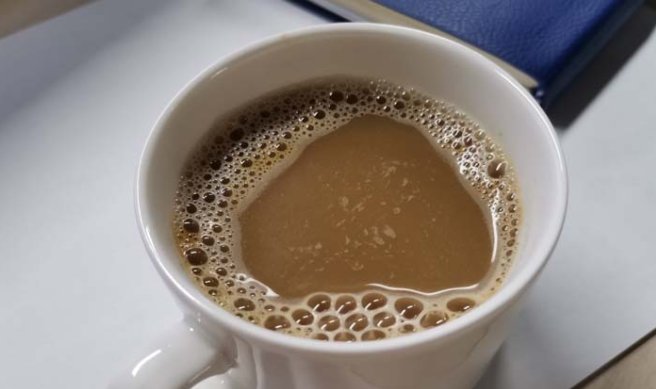 一个人是否可以喝咖啡取决于