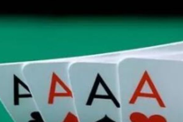 打扑克牌的顺序是怎么样的？