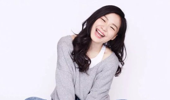 “我们永远在一起”李佳琦深夜表白，高调“结婚”，他和金靖又是什么关系？