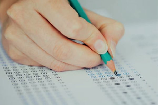 国家公务员考试报名费用是多少？