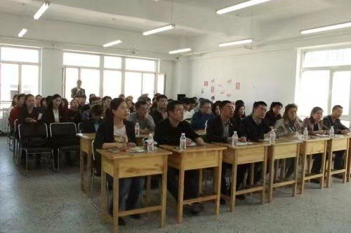 哈尔滨幼儿园中小学停课一周，高等院校是否也会停课？