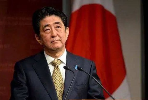 安倍政府全体宣布辞职，这是为了什么？日本政府还能维持运作吗？