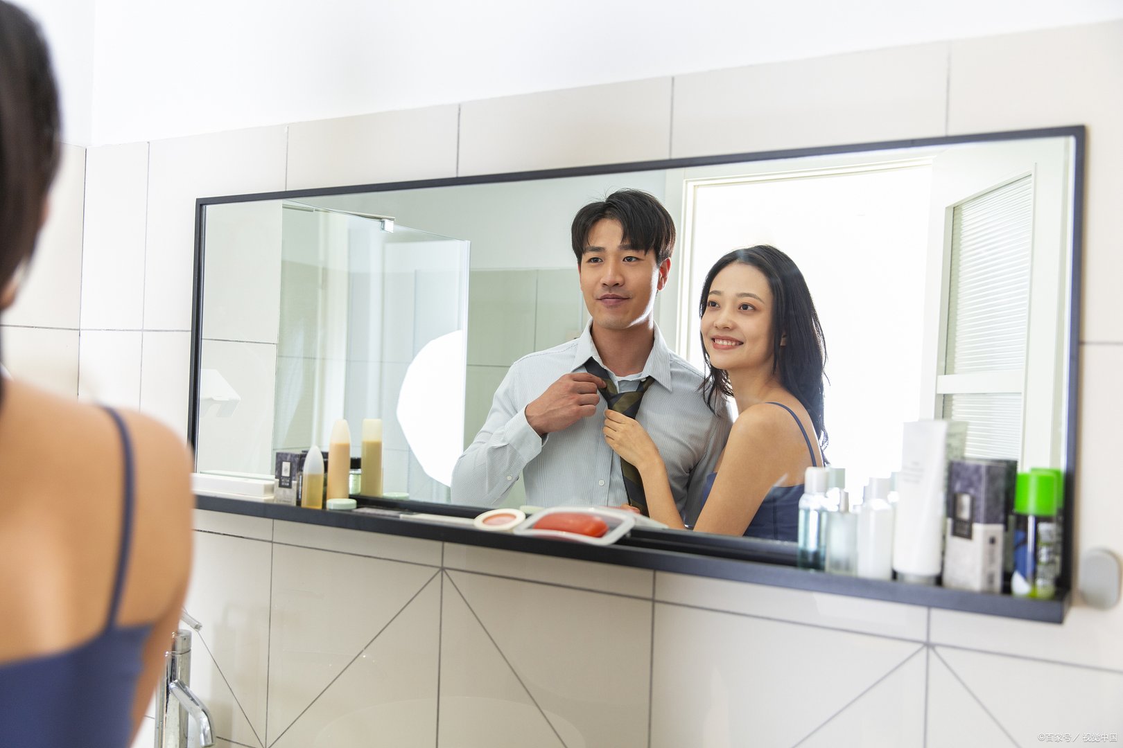 在生活中，爱情是一种突如其来的感觉吗？