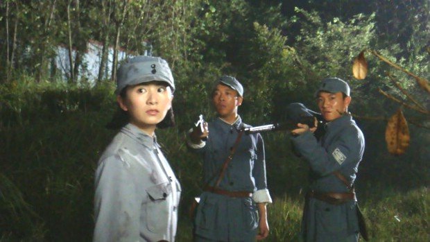 抗日电视剧《黑狐》第3集剧情简介？