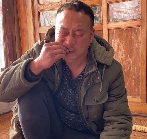 张同学走红后首次接受采访，他对此都透露了哪些拍视频的技巧？