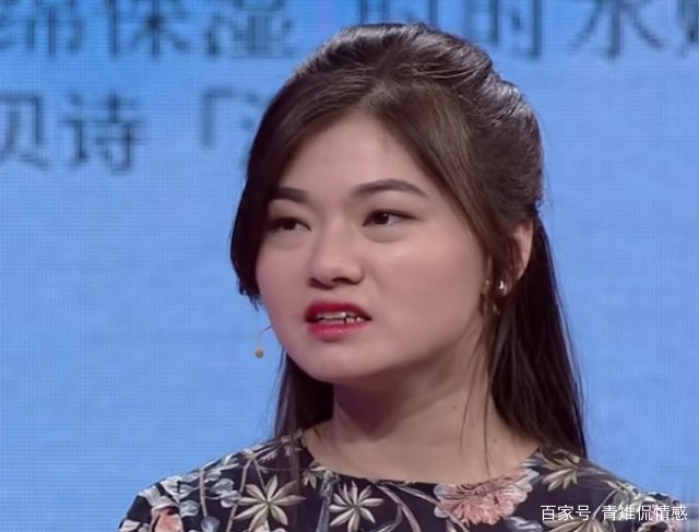 男子与女客户住宿同房，被妻子逮个正着，男子：业务需要，应该离婚吗？