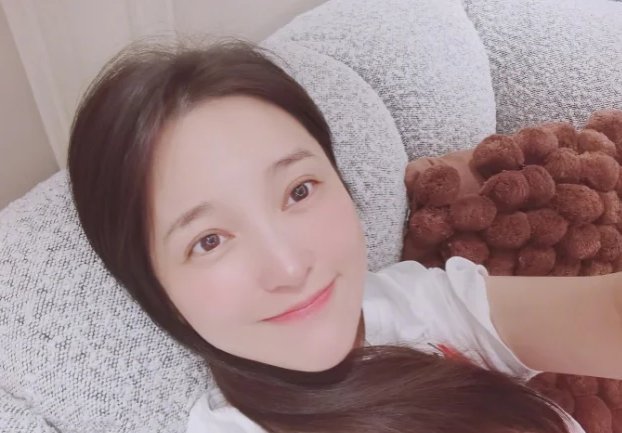 金莎新冠治愈出院，患上新冠后，她身体出现了哪些症状？