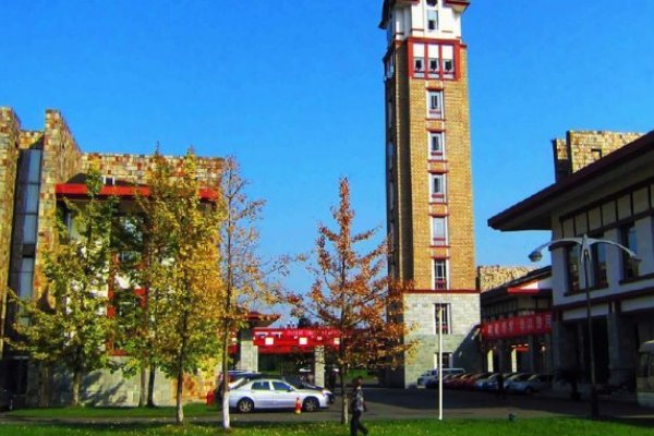 成都市有哪些三本大学？