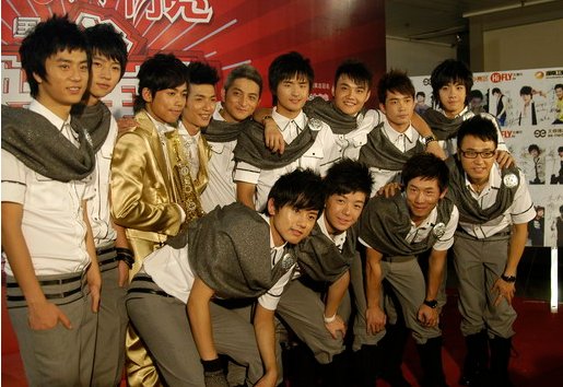 每一届快乐男声的前20名都是谁？