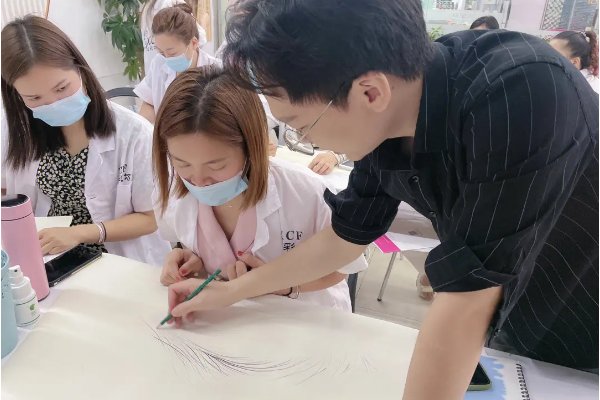 哪里的纹绣培训比较好