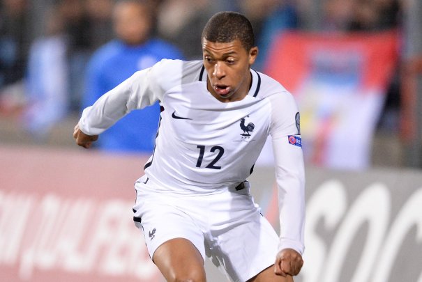 姆巴佩为射失点球道歉,你觉得他该道歉吗?