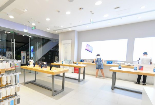 厦门一手机店被5名少年洗劫，他们是如何进行作案的？