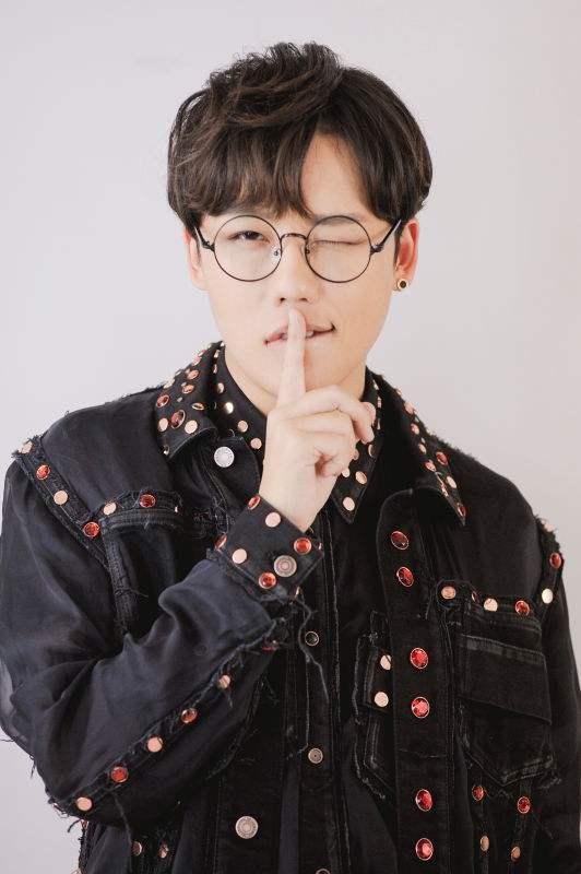 丁太升发长文回应刘维,怎么看待娱乐圈的明争暗斗呢?