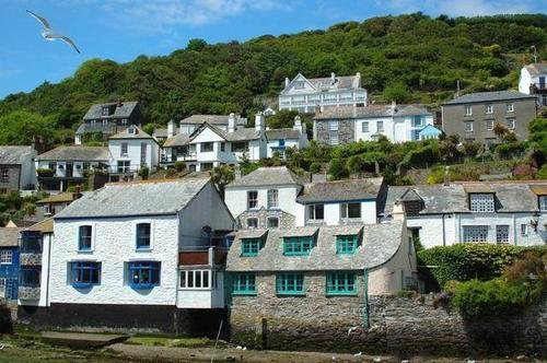 农村土地确权后,对于不符合一户一宅的房屋一般怎么处理?