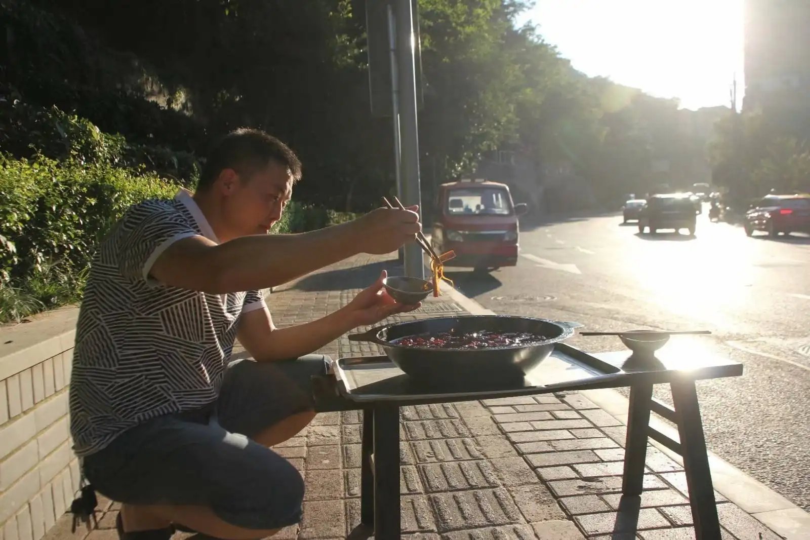 合肥热到破纪录，安徽高温升至全国第一，为什么会这么热呢？