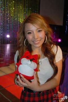 陈艺露的个人资料