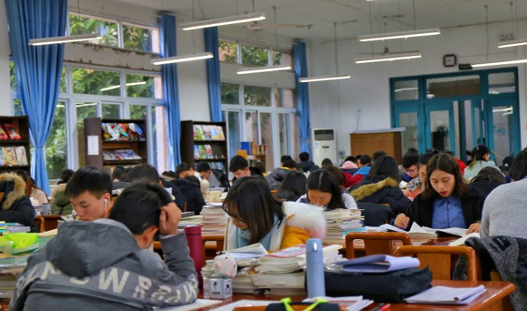 报考研究生是否可以不参加预报名？