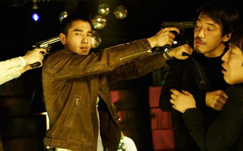 电视剧《痞子英雄》和电影版有哪些区别？