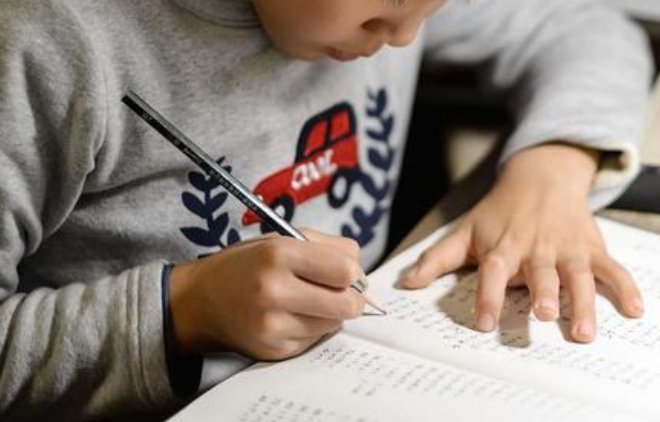 家长不批改作业需要写情况说明？