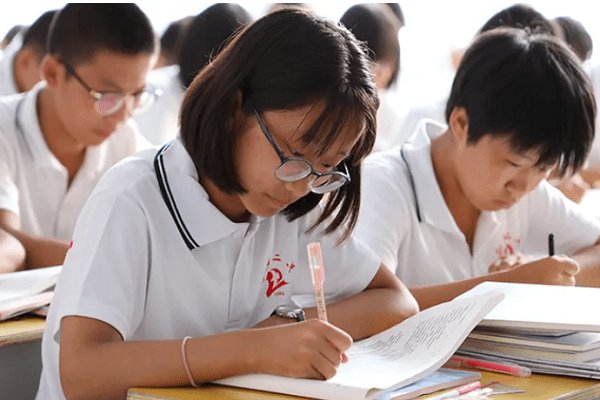 如何查找大学往年期末考试卷子？