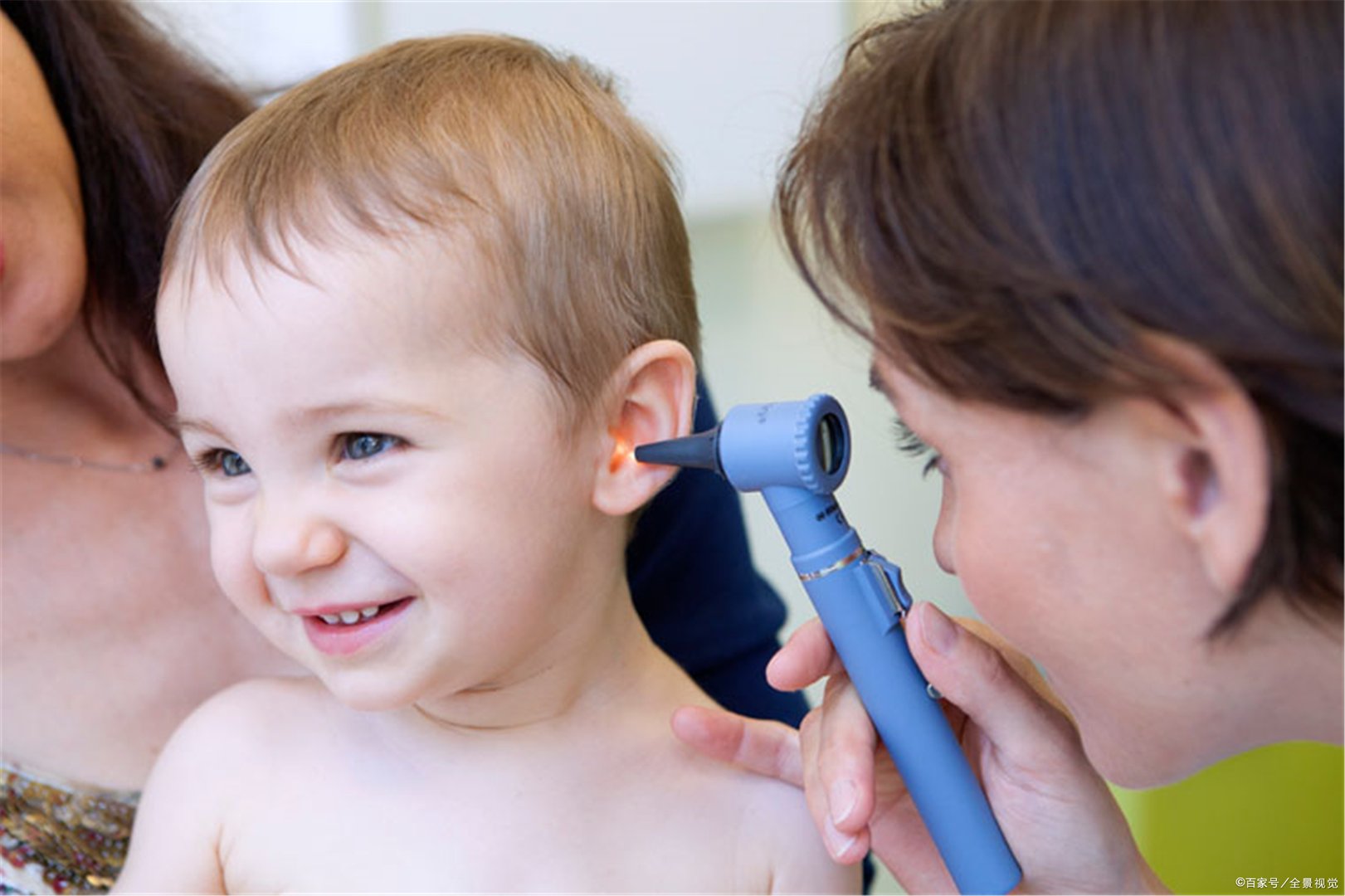 全国人大代表建议设立结婚辅导期,让新婚夫妇建立正确的家庭观,你支持吗?