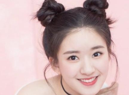 赵露思拍落水戏，出水动作让全场男演员尴尬，只能说太敬业了，怎么回事？