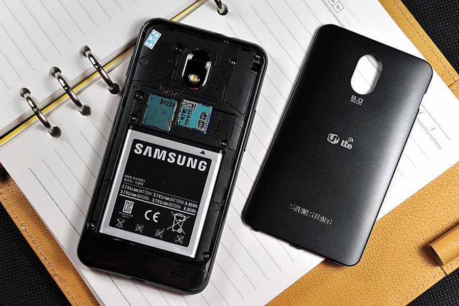 三星Galaxy S II HD LTE的评测