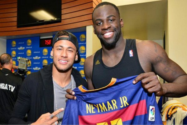 NBA球员的体型在各种运动中算是最高大的吗？