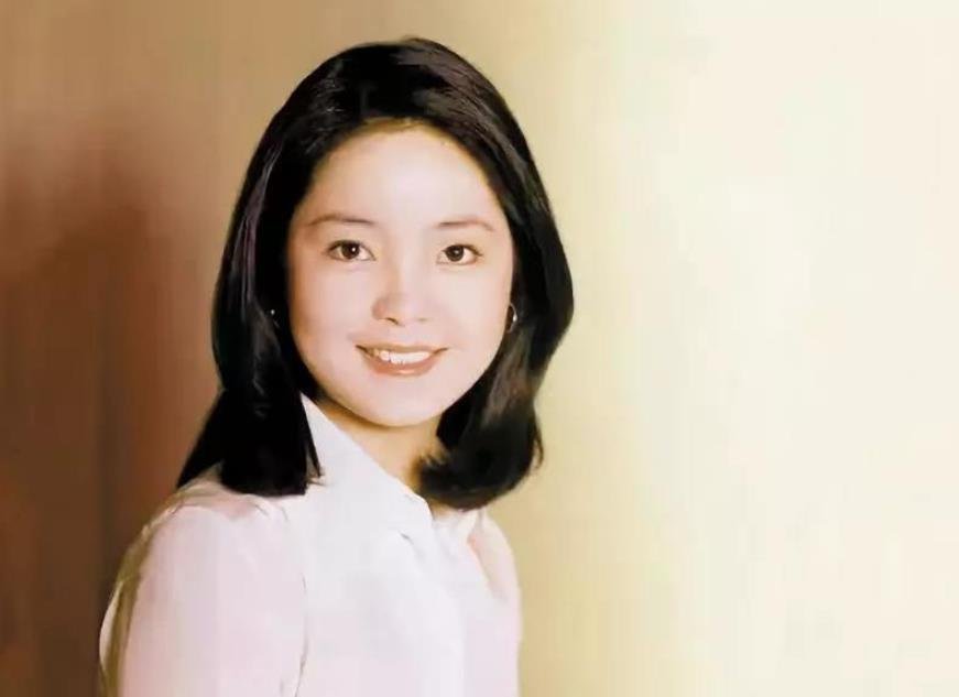 邓永佳是邓丽君的亲侄女吗？